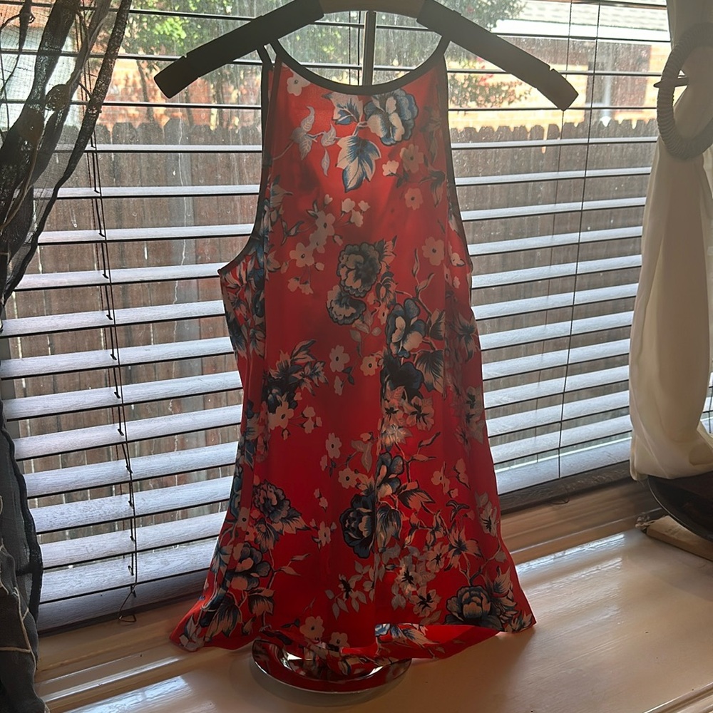 Cute summer top.